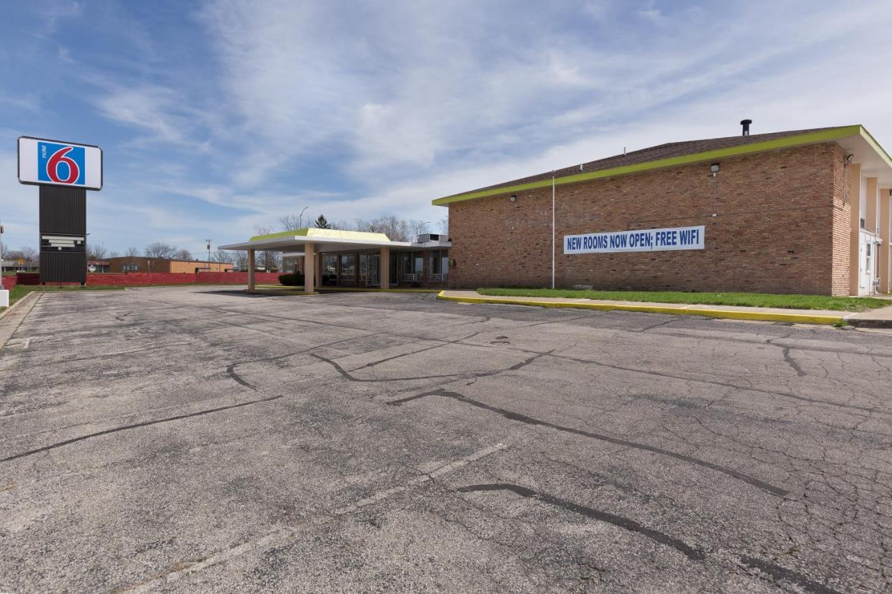 Motel 6-Lincoln, Il Exteriör bild